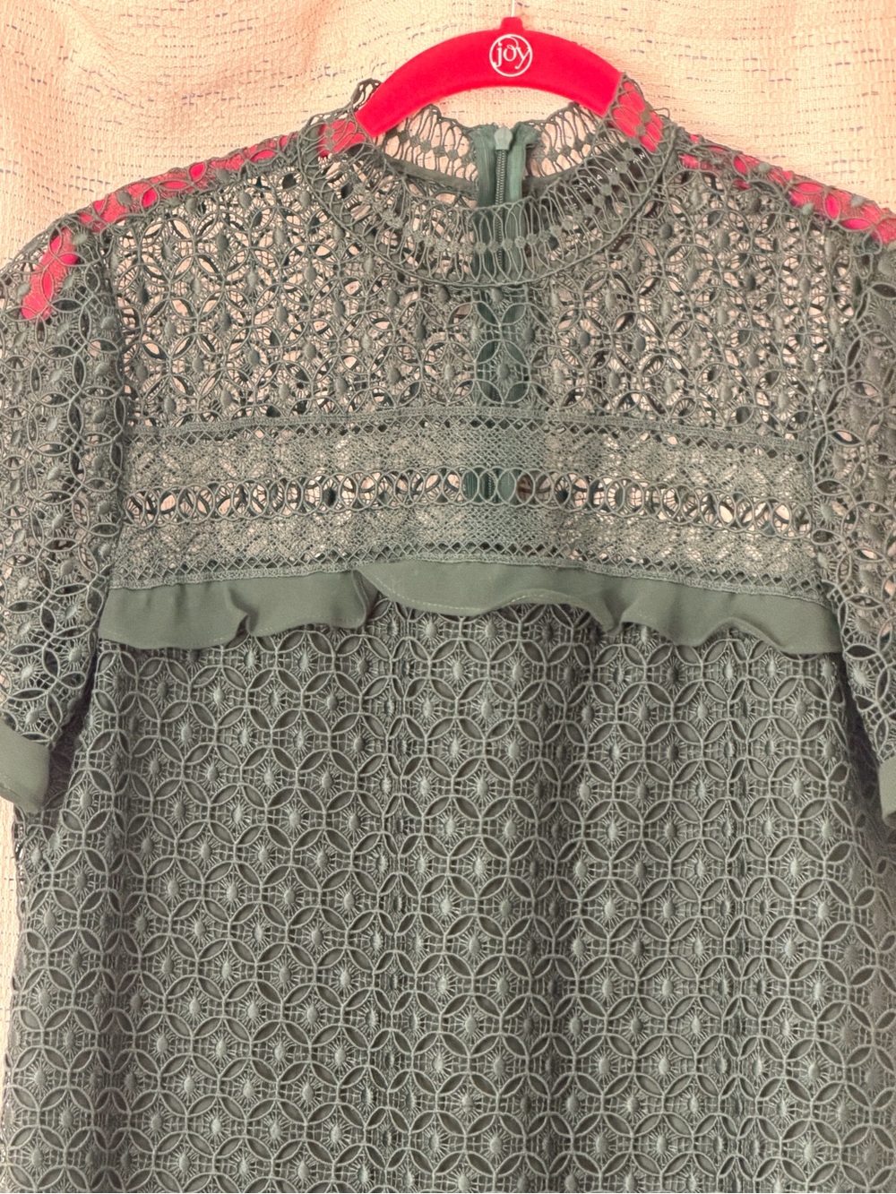 Zara Forest Green Lace Short-Sleeve Top
Size M